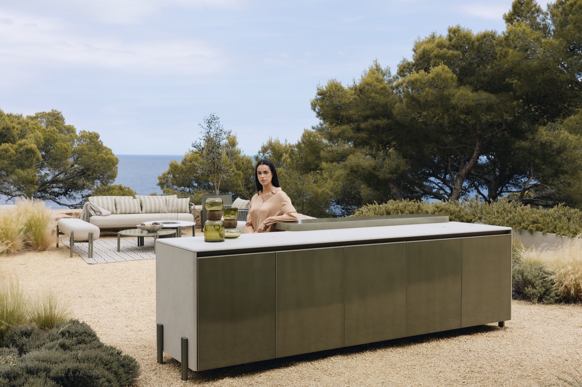Freestanding Novara kitchen island in a garden